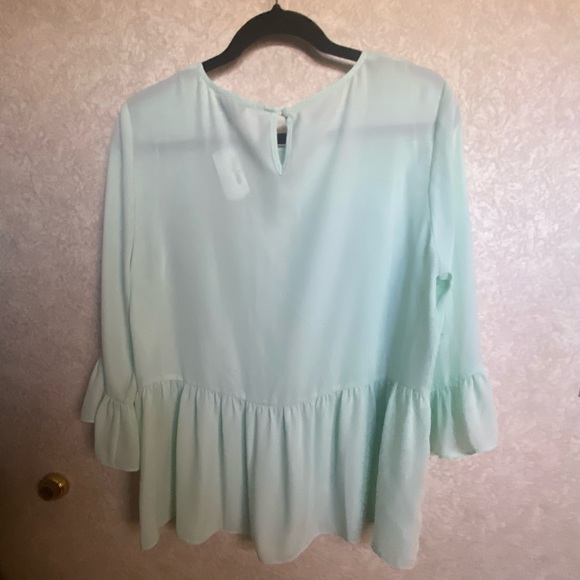 Neiman Marcus mint green blouse NWT size XL - Picture 3 of 3